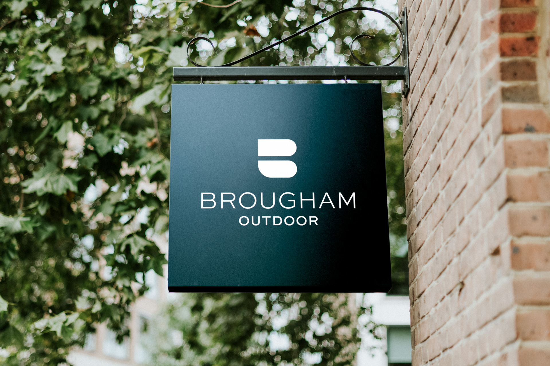 Brougham Outdoor